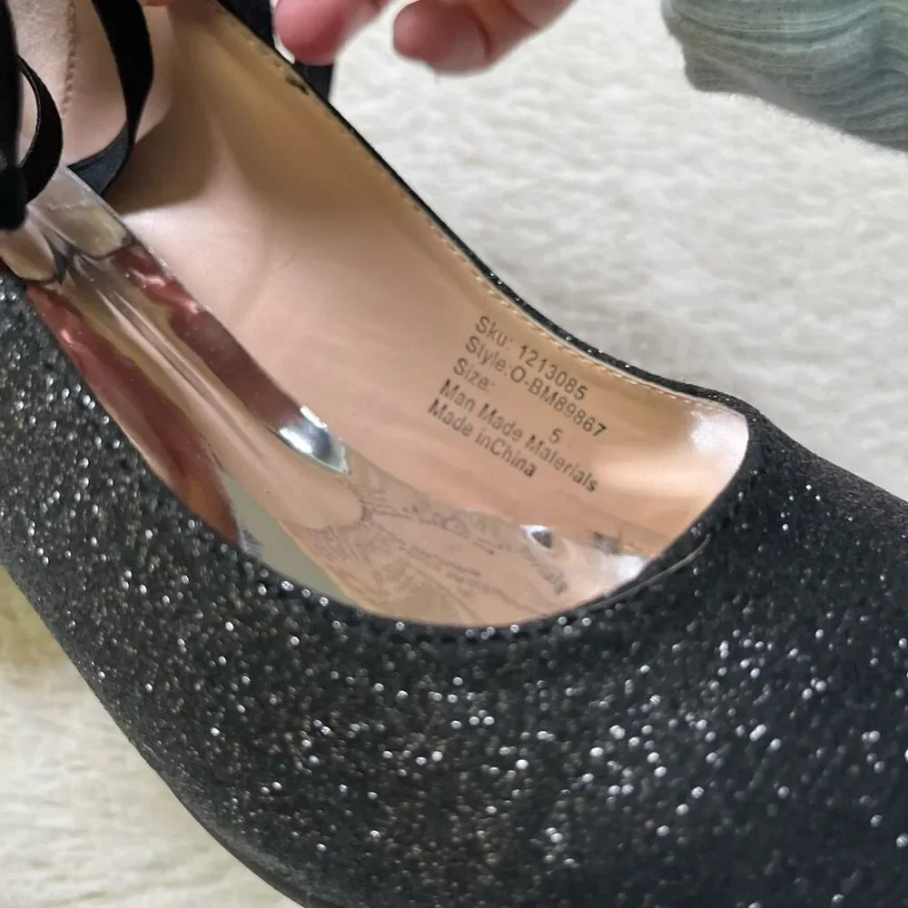Badgley Mischka Sparkly Black Heels W/ Bow Detail Glitter